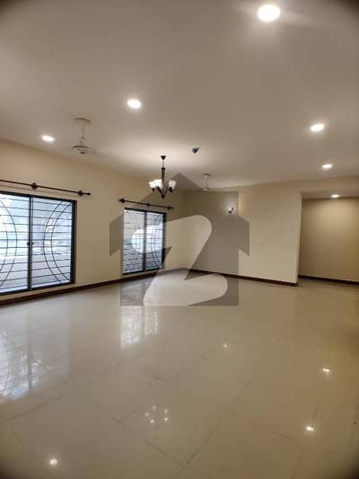 عسکری 5 ۔ سیکٹر جے عسکری 5,ملیر کنٹونمنٹ,کینٹ,کراچی میں 3 کمروں کا 12 مرلہ فلیٹ 4.2 کروڑ میں برائے فروخت۔ عسکری 5 ۔ سیکٹر جے عسکری 5,ملیر کنٹونمنٹ,کینٹ,کراچی میں 3 کمروں کا 12 مرلہ فلیٹ 4.2 کروڑ میں برائے فروخت۔