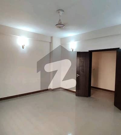 عسکری 5 ۔ سیکٹر جے عسکری 5,ملیر کنٹونمنٹ,کینٹ,کراچی میں 3 کمروں کا 11 مرلہ فلیٹ 4.0 کروڑ میں برائے فروخت۔