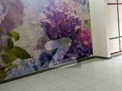 Spacious & Luxurious 3-Bedroom Flat For Rent