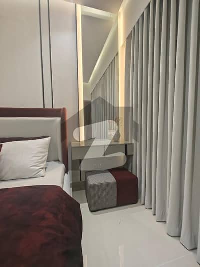 اتحاد کمرشل ایریا ڈی ایچ اے فیز 6,ڈی ایچ اے ڈیفینس,کراچی میں 3 کمروں کا 7 مرلہ فلیٹ 4.5 کروڑ میں برائے فروخت۔