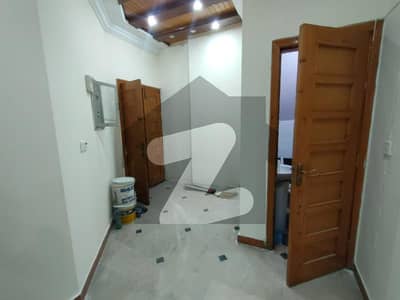 10 Marla Upper Portion Available For Rent In Bahria Town Phase 2