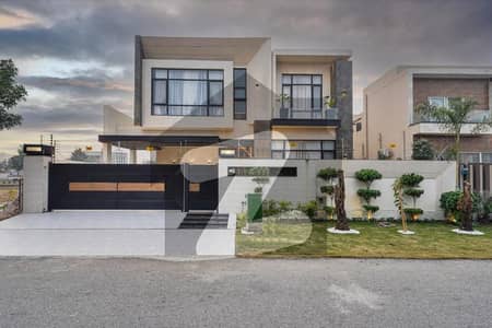 1 Kanal Beautiful Bungalow For Rent In DHA Phase 6 Lahore