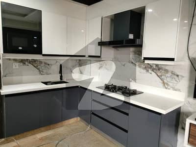 بحریہ ٹاؤن ۔ سوِک سینٹر بحریہ ٹاؤن فیز 4,بحریہ ٹاؤن راولپنڈی,راولپنڈی میں 1 کمرے کا 3 مرلہ فلیٹ 35.0 ہزار میں کرایہ پر دستیاب ہے۔