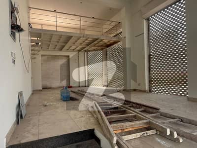 ڈی ایچ اے فیز 8 ڈی ایچ اے ڈیفینس,کراچی میں 4 مرلہ دکان 2.85 لاکھ میں کرایہ پر دستیاب ہے۔