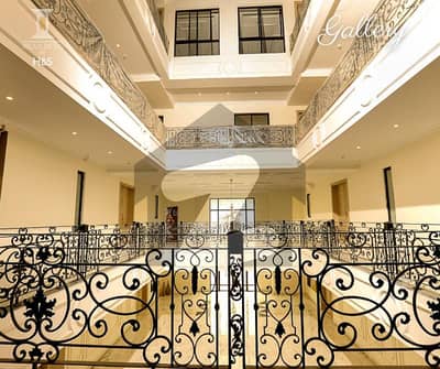 گلبرگ لاہور میں 2 کمروں کا 4 مرلہ فلیٹ 2.5 کروڑ میں برائے فروخت۔