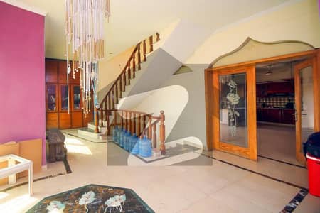 1 Kanal Non Furnished Upper Portion for Rent in Phase 5