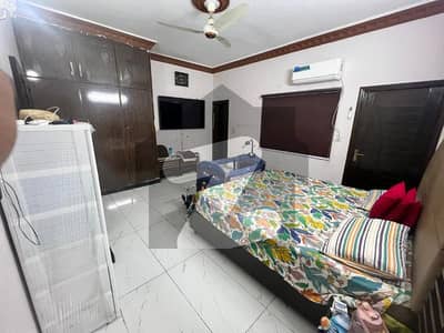 10 Marla Prime Location House For Sale in Karim Block, Allama Iqbal Town