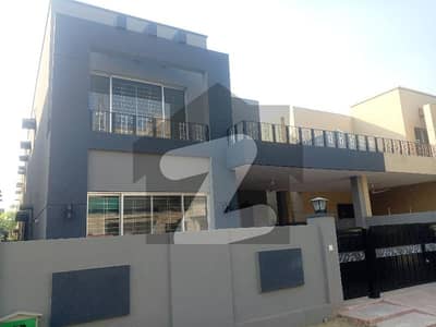 10 MARLA LIKE BRAND NEW HOUSE FOR RENT NEAR PERAGON CITY BARKI ROAD