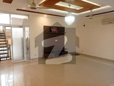 10 MARLA BRAND NEW LOWER PORTION FOR RENT NEAR AIRPORT ROAD KHUDA BAKSH COLONY