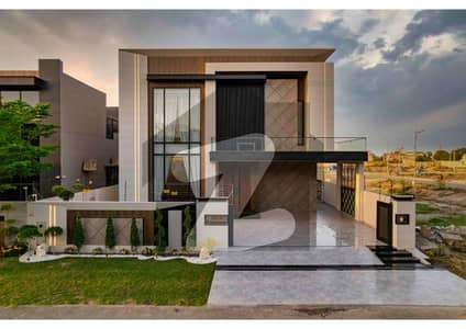 ڈی ایچ اے فیز 6 - بلاک این فیز 6,ڈیفنس (ڈی ایچ اے),لاہور میں 5 کمروں کا 1 کنال مکان 12.2 کروڑ میں برائے فروخت۔