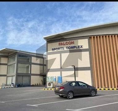 A House Of 350 Square Yards In Rs. 82500000