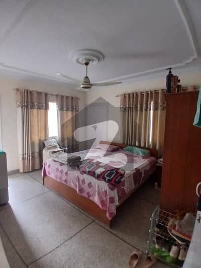 2 Bed Dd For Rent In Boundary Wall Maymar Garden