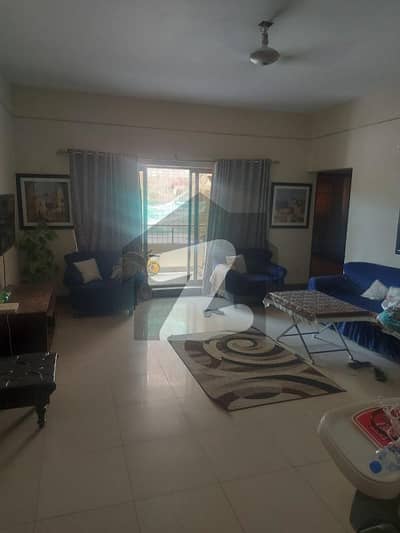 3 Bed Apartment Available For Rent West Open