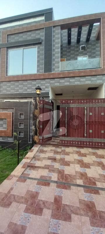 Luxury brand new prime location house available for rent in khebane amin