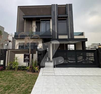 10 Marla Ultra-Modern House In DHA Phase 7