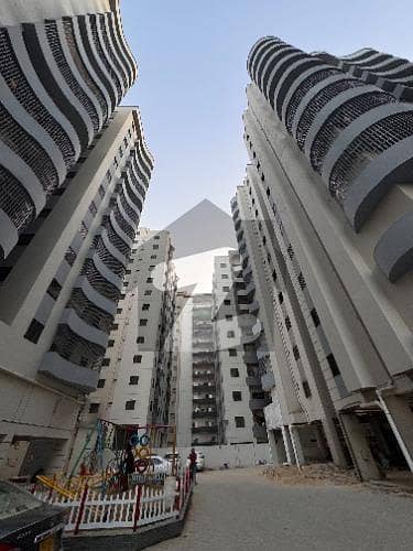 3 BED DD 3 SIDE CORNER ROAD FACING 3RD FLOOR OF DANYAL RESIDENCY FLAT FOR SALE