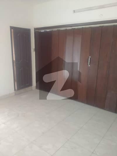 Ground Portion Separate Gate 3 Bedroom DD Available For Rent In Clifton Blk 2