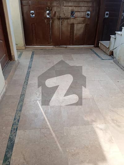 جی ۔ 11/3 جی ۔ 11,اسلام آباد میں 2 کمروں کا 6 مرلہ زیریں پورشن 80.0 ہزار میں کرایہ پر دستیاب ہے۔