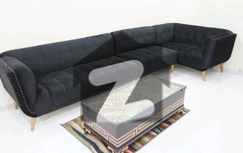 400 Square Feet Spacious Flat Available In Bahria Town - Sector C For Rent