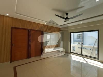 جی ۔ 11 اسلام آباد میں 2 کمروں کا 9 مرلہ فلیٹ 3.25 کروڑ میں برائے فروخت۔