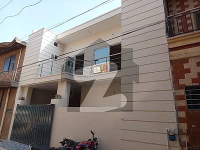 بنی گالہ اسلام آباد میں 4 کمروں کا 6 مرلہ مکان 2.1 کروڑ میں برائے فروخت۔