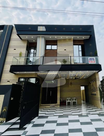 10 Marla Modern Designer House in LDA Avenue 1 For Sale
