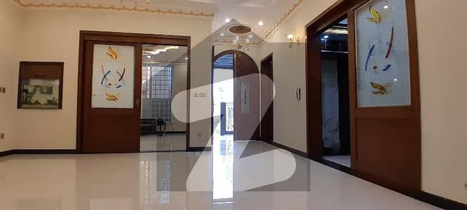 Prime Location 5 Marla House In Park View City Of Lahore Is Available For sale