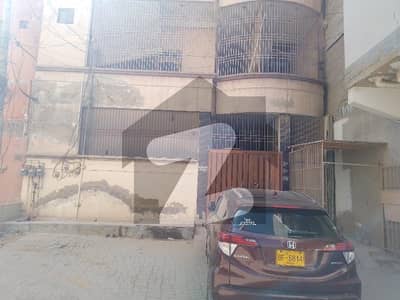 نارتھ کراچی - سیکٹر 7ڈی-2 نارتھ کراچی,کراچی میں 2 کمروں کا 6 مرلہ بالائی پورشن 1.0 کروڑ میں برائے فروخت۔