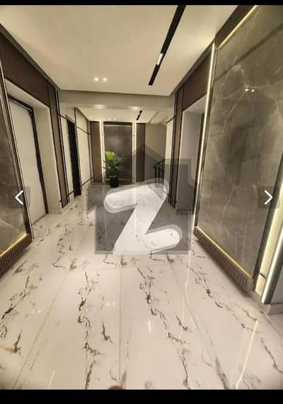 شہید ملت روڈ کراچی میں 4 کمروں کا 11 مرلہ فلیٹ 6.5 کروڑ میں برائے فروخت۔