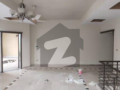 آئی ۔ 8/3 آئی ۔ 8,اسلام آباد میں 6 کمروں کا 11 مرلہ مکان 15.25 کروڑ میں برائے فروخت۔