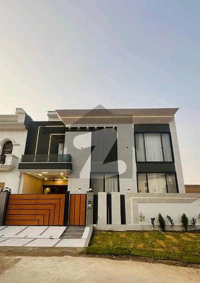 Corner 8 Marla House available for sale in Citi Housing Society, Citi Housing Society