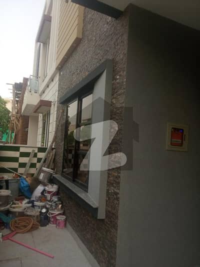 5 MARLA HOUSE AVAILABLE FOR RENT