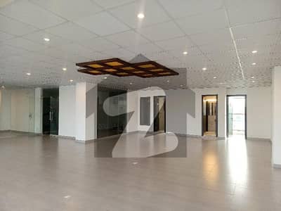 جی ۔ 8 مرکز جی ۔ 8,اسلام آباد میں 13 مرلہ دفتر 10.95 لاکھ میں کرایہ پر دستیاب ہے۔