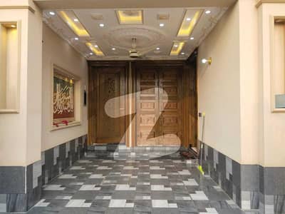 پارک ویو سٹی ۔ پلاٹینم بلاک پارک ویو سٹی,لاہور میں 3 کمروں کا 5 مرلہ مکان 1.4 کروڑ میں برائے فروخت۔