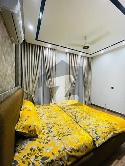 بحریہ ٹاؤن سیکٹر ای بحریہ ٹاؤن,لاہور میں 2 کمروں کا 4 مرلہ فلیٹ 90.0 ہزار میں کرایہ پر دستیاب ہے۔