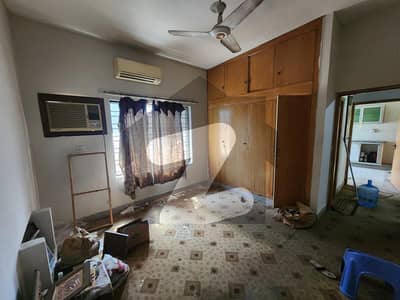 UPPER PORTION FOR RENT IN F-8