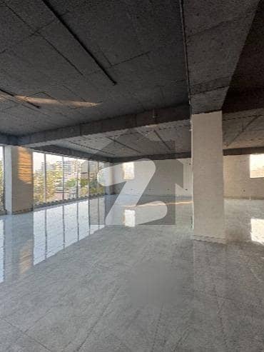 Brand new Floor available for rent 5000 Sqf in Gulberg Main Boulevard