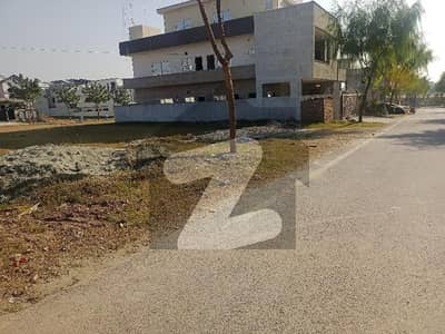 فیصل ٹاؤن فیز 1 - بلاک سی فیصل ٹاؤن فیز 1,فیصل ٹاؤن - ایف ۔ 18,اسلام آباد میں 14 مرلہ رہائشی پلاٹ 2.6 کروڑ میں برائے فروخت۔