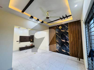 05 Marla House Available for Rent