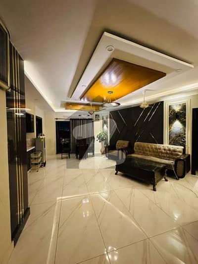 Highly-Desirable 2500 Square Feet Flat Available In Shahra-E-Qaideen