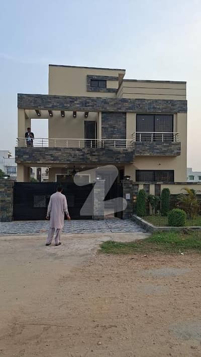 Ten Marla House Available For Rent Brand New