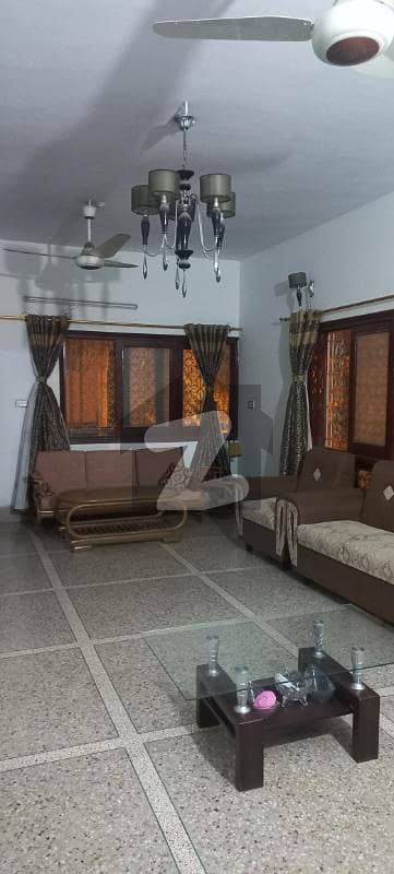 فیڈرل بی ایریا ۔ بلاک 13 فیڈرل بی ایریا,کراچی میں 10 کمروں کا 16 مرلہ مکان 7.6 کروڑ میں برائے فروخت۔