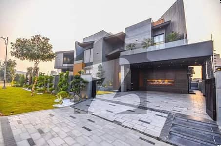 ڈی ایچ اے فیز 6 ڈیفنس (ڈی ایچ اے),لاہور میں 6 کمروں کا 2 کنال مکان 26.5 کروڑ میں برائے فروخت۔