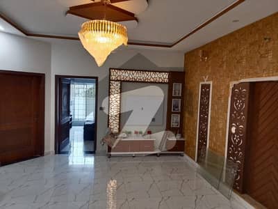 Slightly Used 8 Marla House For Sale Available At Hot Location In Bahria Orchard Northern Block Raiwind Lahore