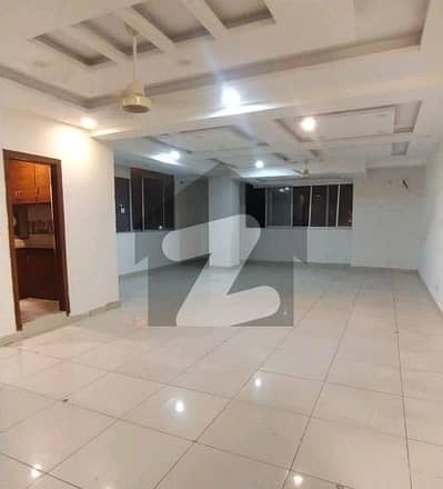 814 Square Feet Office For Rent In Blue Area