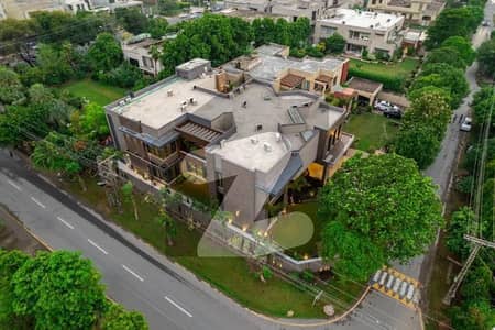 ڈی ایچ اے فیز 6 ڈیفنس (ڈی ایچ اے),لاہور میں 6 کمروں کا 2 کنال مکان 25.0 کروڑ میں برائے فروخت۔