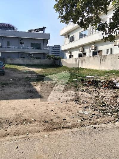 ڈی ایچ اے ڈیفینس فیز 1 ڈی ایچ اے ڈیفینس,اسلام آباد میں 1 کنال رہائشی پلاٹ 4.35 کروڑ میں برائے فروخت۔ ڈی ایچ اے ڈیفینس فیز 1 ڈی ایچ اے ڈیفینس,اسلام آباد میں 1 کنال رہائشی پلاٹ 4.35 کروڑ میں برائے فروخت۔