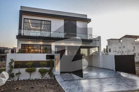 10 MARLA BRAND NEW HOUSE AVAILABLE FOR SALE IN DHA PHASE 7 LAHORE