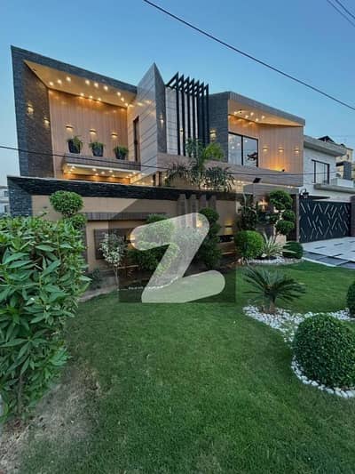 21 Marla Brand New Ultra-Modern Designer House | Prime Location | Sui Gas | Hot Deal in Valencia Town