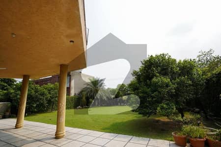 1 Kanal Plot For Sale Prime Location, Garden Town Near To Main Canal Road